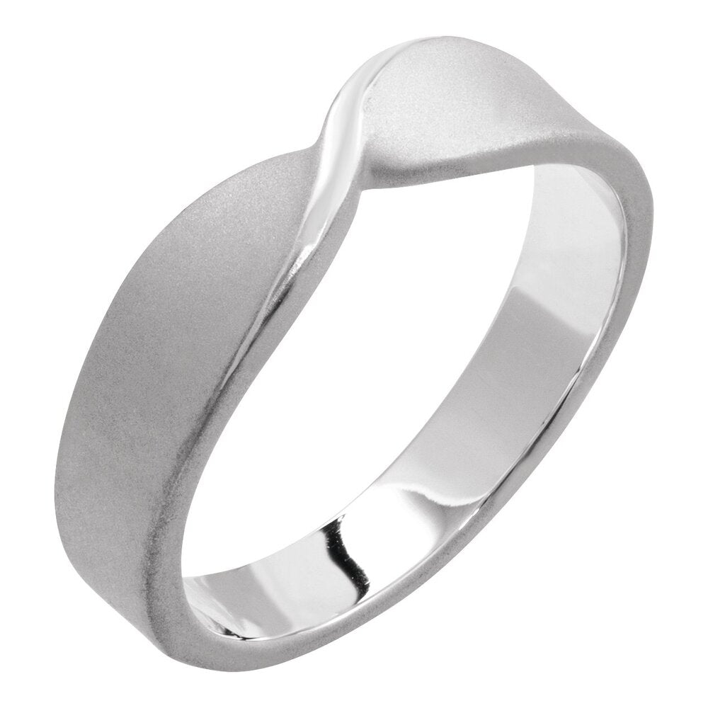 Stackable Twisted Ring